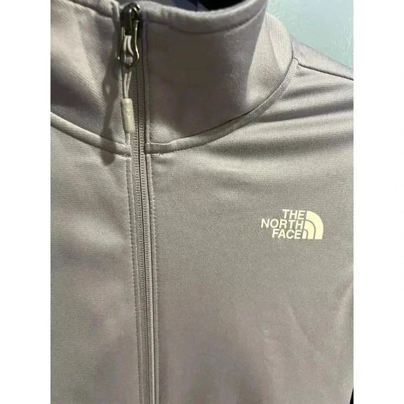 The North Face Full Zip Women's Jacket - Size Medium - Picture 2 of 6